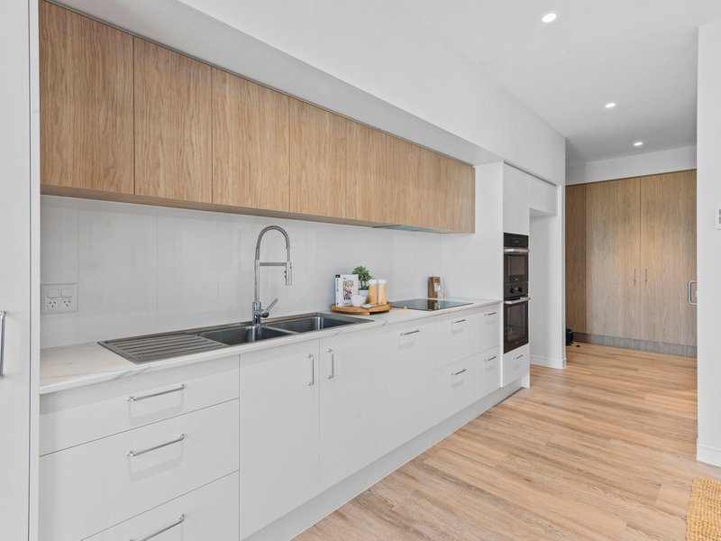 Photo - 4/10 Elizabeth Street, Tugun QLD 4224 - Image 6