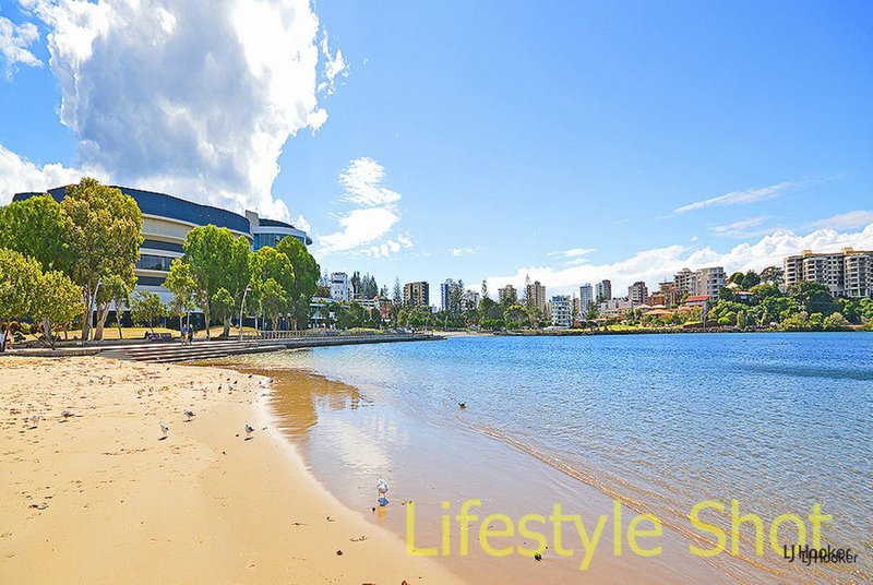 4/10 Endeavour Parade, Tweed Heads NSW 2485