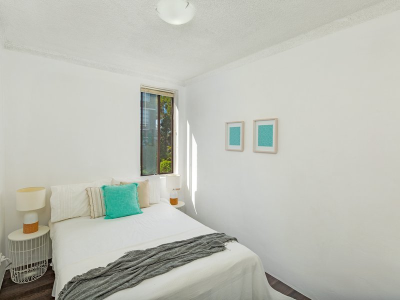 Photo - 4/10 Francis Street, Dee Why NSW 2099 - Image 3