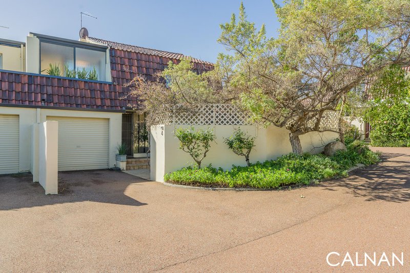 Photo - 4/10 Fraser Street, East Fremantle WA 6158 - Image 2