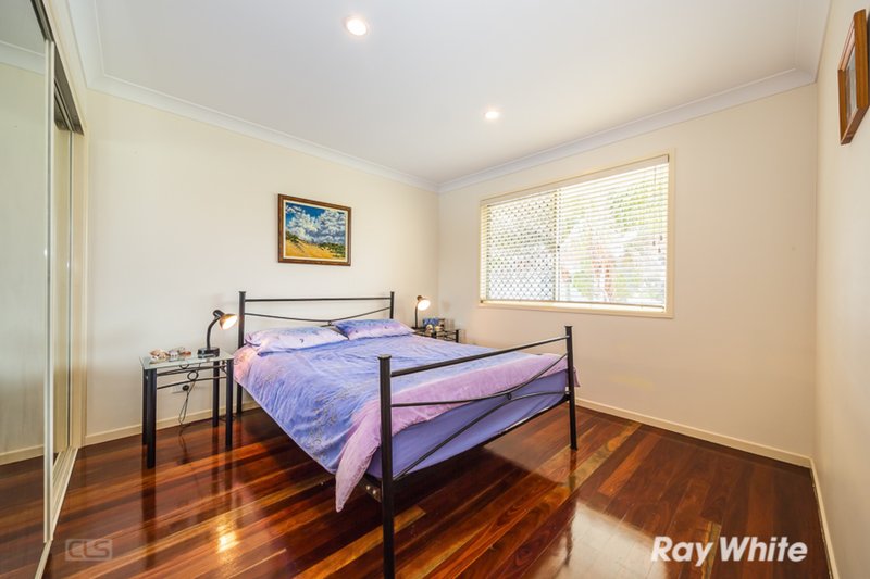 Photo - 4/10 Hall Avenue, Bongaree QLD 4507 - Image 12