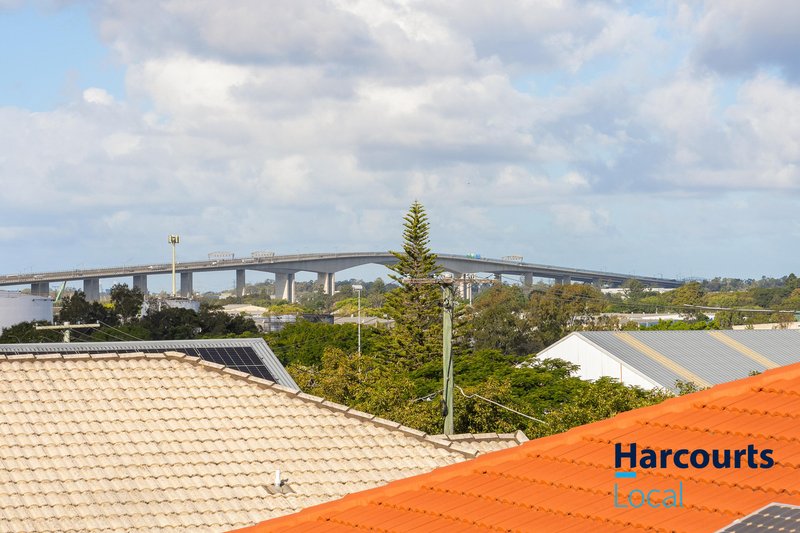 Photo - 4/10 Hilda Street, Hamilton QLD 4007 - Image 21