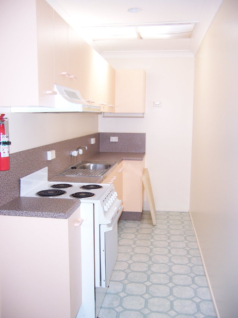 Photo - 4/10 James Street, Yeppoon QLD 4703 - Image 1