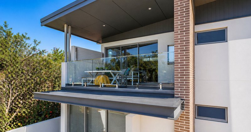Photo - 4/10 Kenwick Way, Balga WA 6061 - Image 3