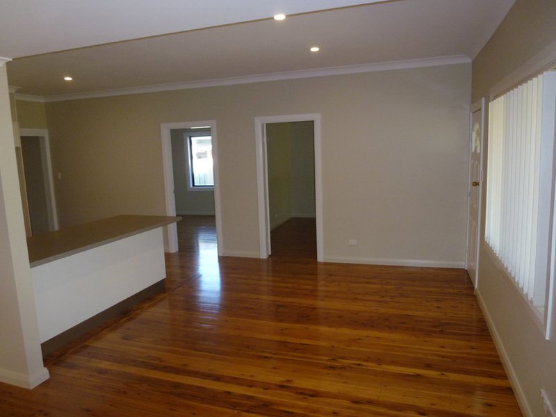 Photo - 410 Macquarie Street, Dubbo NSW 2830 - Image 3