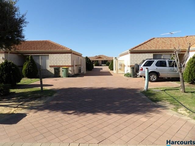 Photo - 4/10 Marriot Street, Cannington WA 6107 - Image 6