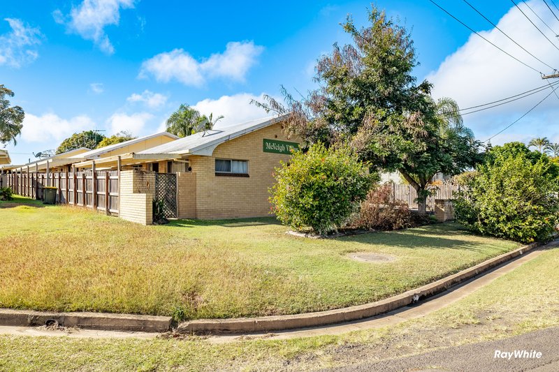 Photo - 4/10 Mcveigh Street, Kepnock QLD 4670 - Image 18