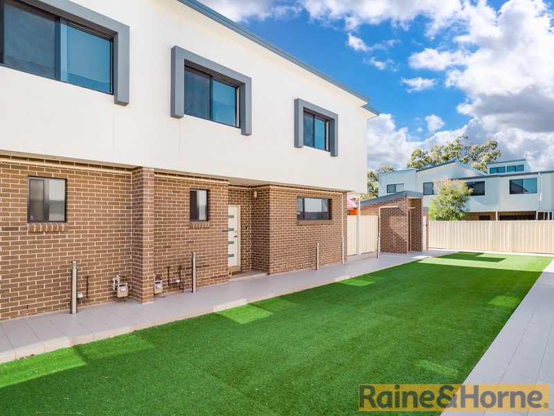 4/10 Napier Street, Rooty Hill NSW 2766