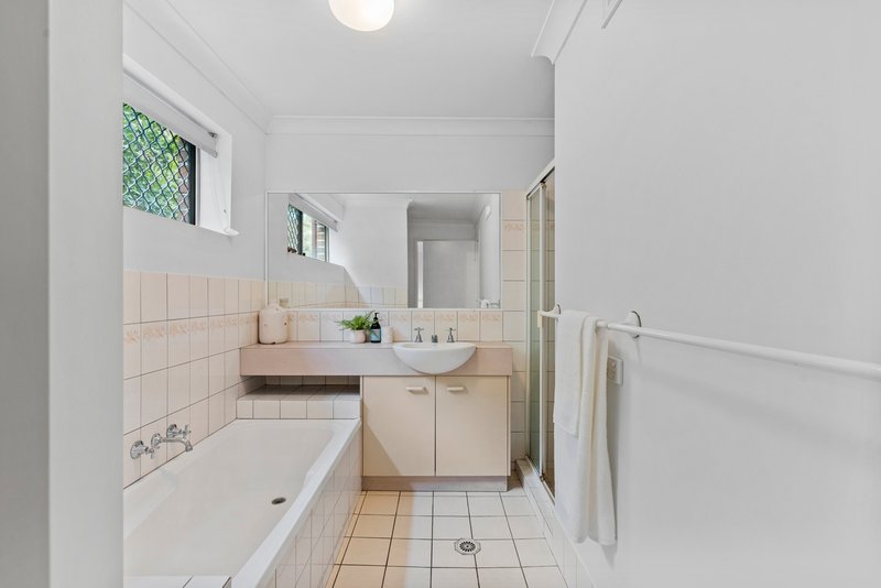Photo - 4/10 Portland Street, Annerley QLD 4103 - Image 19