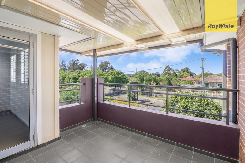 Photo - 4/10 Quinn Avenue, Seven Hills NSW 2147 - Image 7