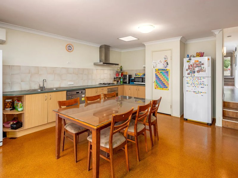 Photo - 410 Robinson Road West , Geebung QLD 4034 - Image 6