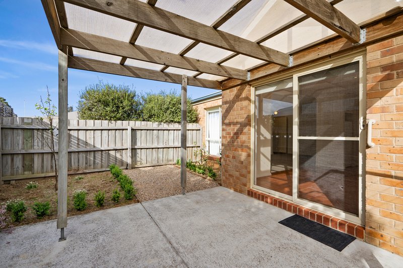 Photo - 4/10 Wheat Court, Lara VIC 3212 - Image 11