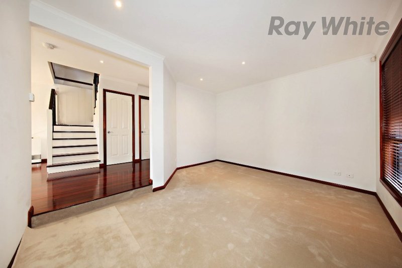 Photo - 4/10 Windle Court, Point Cook VIC 3030 - Image 2