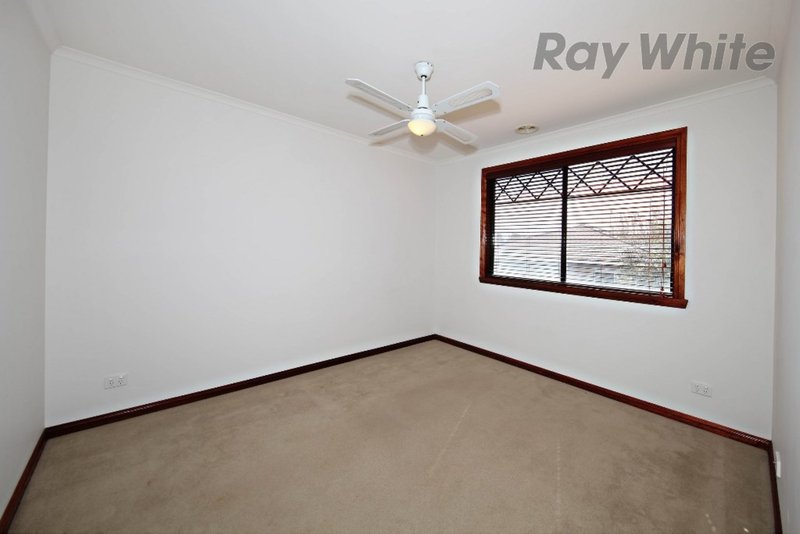 Photo - 4/10 Windle Court, Point Cook VIC 3030 - Image 9