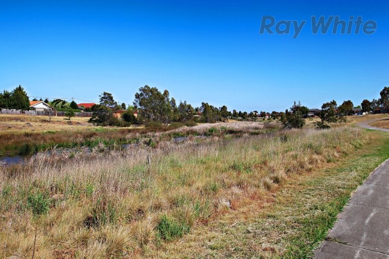 Photo - 4/10 Windle Court, Point Cook VIC 3030 - Image 11