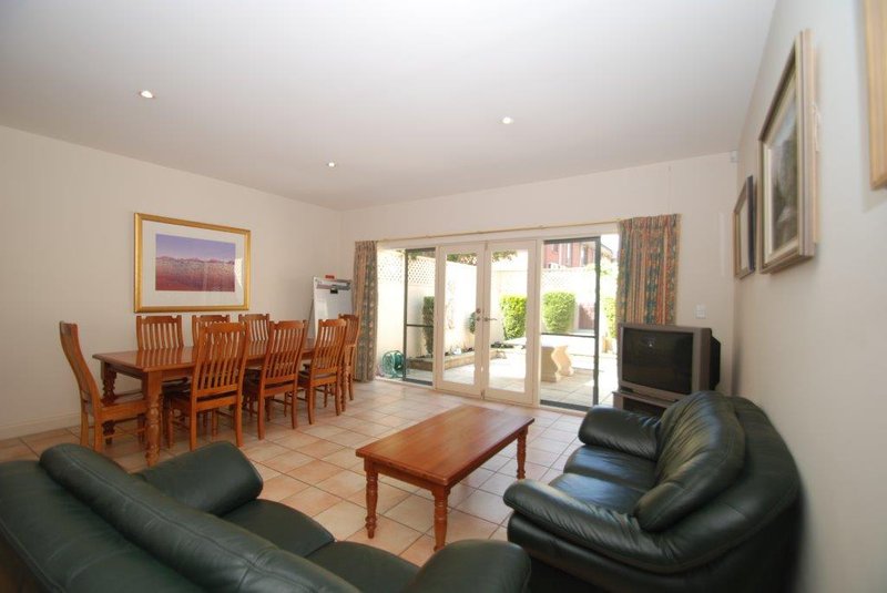 Photo - 4/100 Barton Terrace West , North Adelaide SA 5006 - Image 6