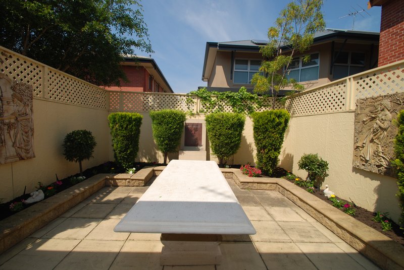 Photo - 4/100 Barton Terrace West , North Adelaide SA 5006 - Image 12
