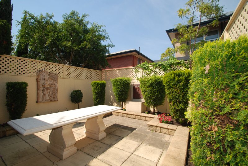 Photo - 4/100 Barton Terrace West , North Adelaide SA 5006 - Image 13