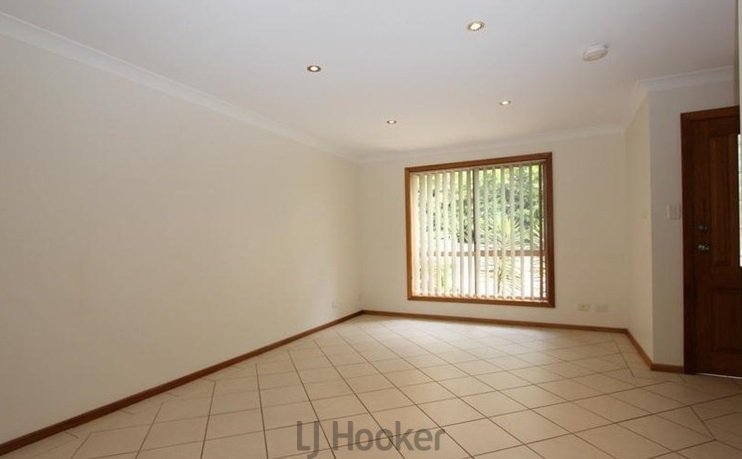Photo - 4/100 E K Avenue, Charlestown NSW 2290 - Image 7