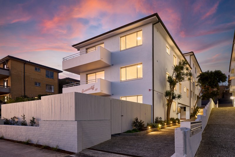 Photo - 4/101 Queenscliff Road, Queenscliff NSW 2096 - Image 9