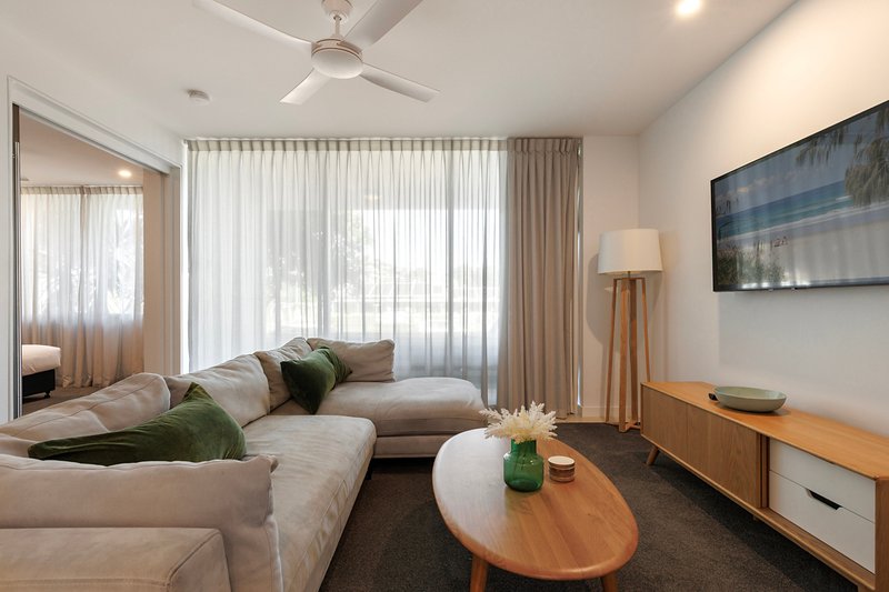 Photo - 4102/1808 David Low Way, Coolum Beach QLD 4573 - Image 4