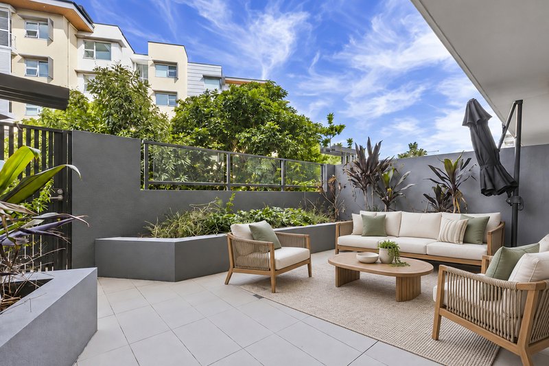 Photo - 4104/18 Parkside Circuit, Hamilton QLD 4007 - Image 1