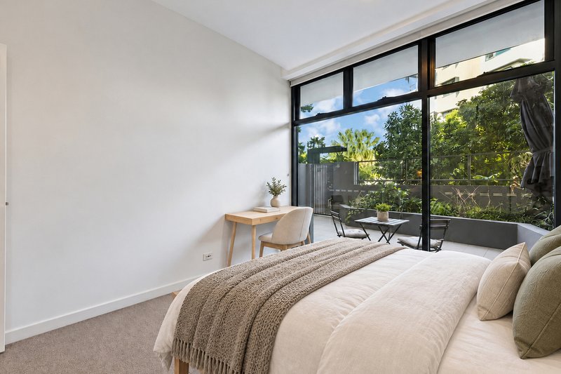 Photo - 4104/18 Parkside Circuit, Hamilton QLD 4007 - Image 8