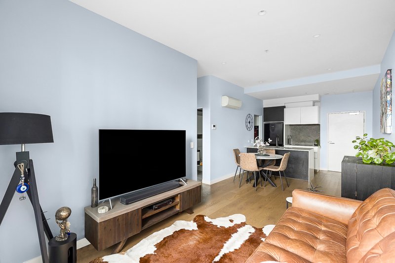 Photo - 410/443 Upper Heidelberg Road, Ivanhoe VIC 3079 - Image 1