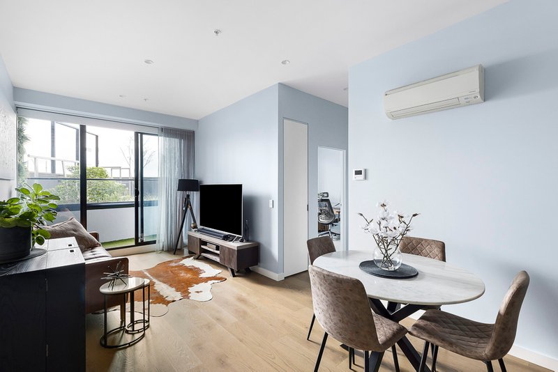 Photo - 410/443 Upper Heidelberg Road, Ivanhoe VIC 3079 - Image 3