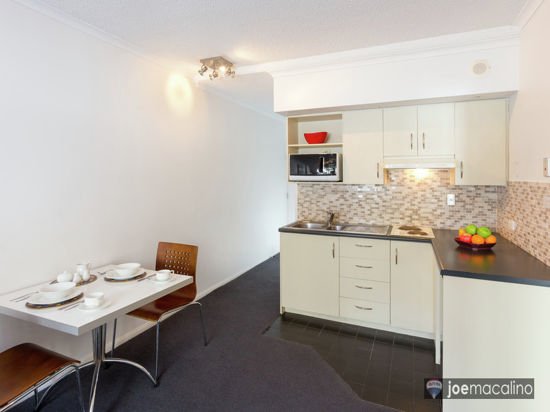 Photo - 410/455 Brunswick Street, Fortitude Valley QLD 4006 - Image 6