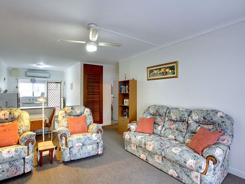 Photo - 4/105 Grand Junction Road, Rosewater SA 5013 - Image 4