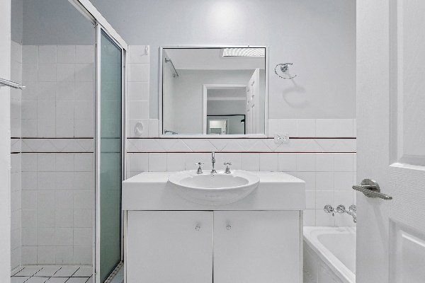 Photo - 4/105 Richmond Road, Morningside QLD 4170 - Image 9