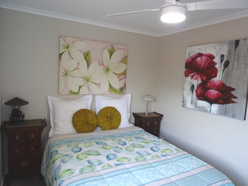 Photo - 4/106 Bayview Street, Runaway Bay QLD 4216 - Image 19