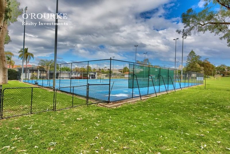 Photo - 4/106 Burniston Street, Scarborough WA 6019 - Image 19