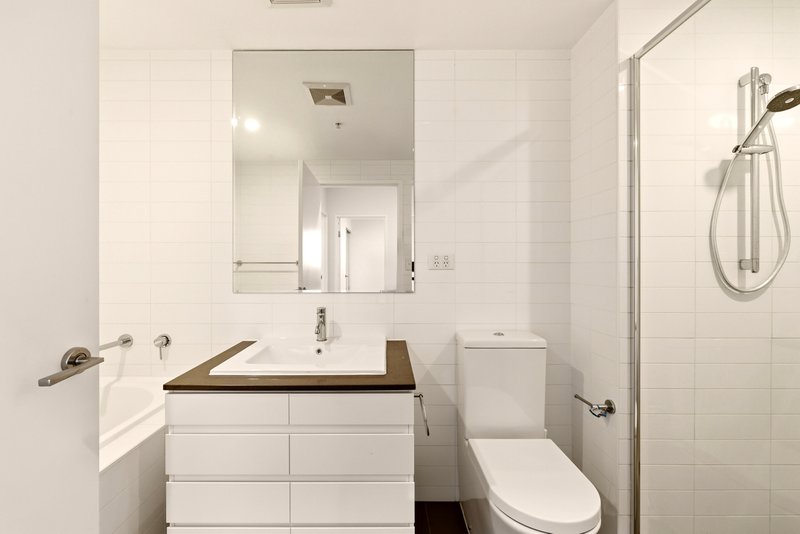 Photo - 4106/37C Harbour Road, Hamilton QLD 4007 - Image 9