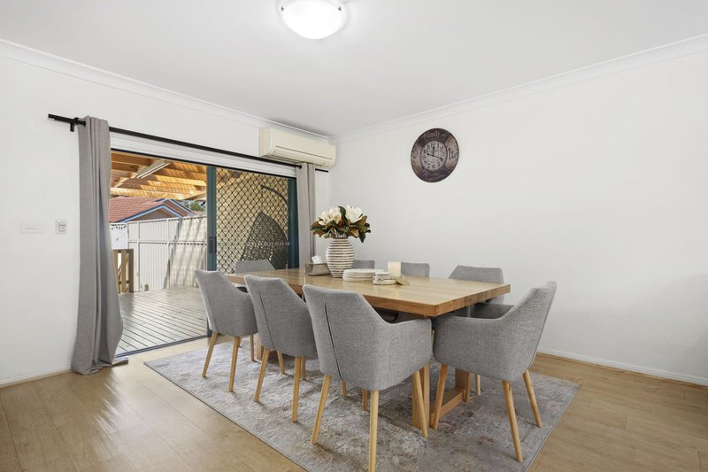 Photo - 4/107-109 Chelmsford Road, South Wentworthville NSW 2145 - Image 3