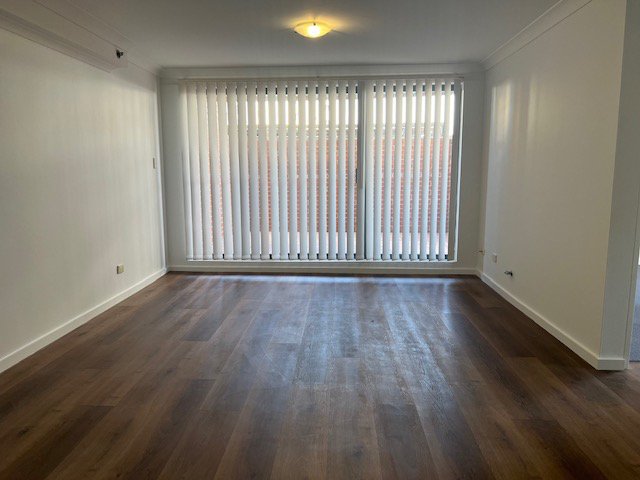 Photo - 4/107 Forest Road, Hurstville NSW 2220 - Image 7