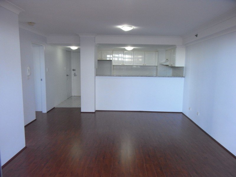Photo - 4/107 Forest Road, Hurstville NSW 2220 - Image 8