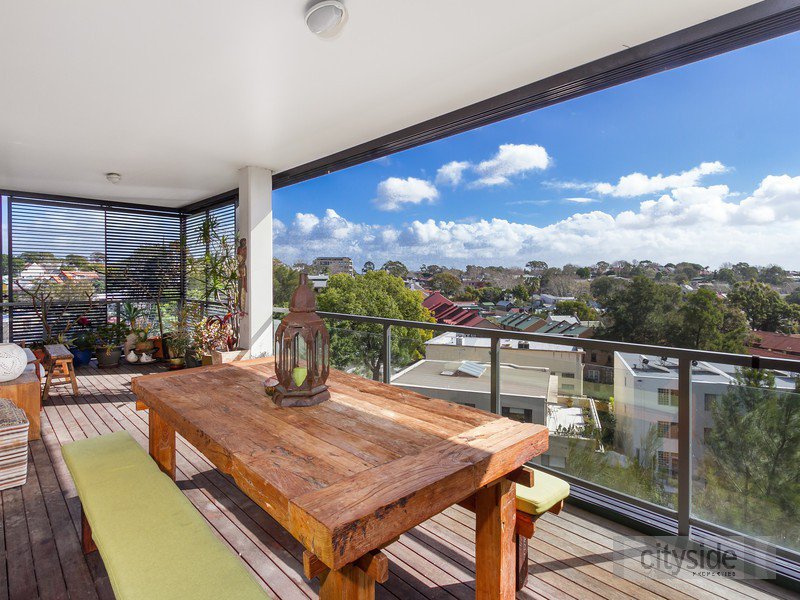 Photo - 410/7 Sterling Circuit, Camperdown NSW 2050 - Image 4