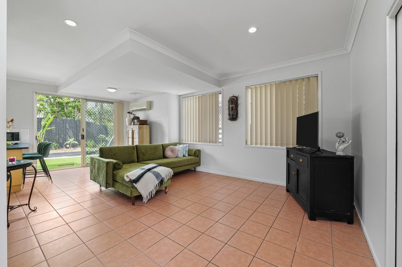 Photo - 4/108 Glenalva Terrace, Enoggera QLD 4051 - Image 5