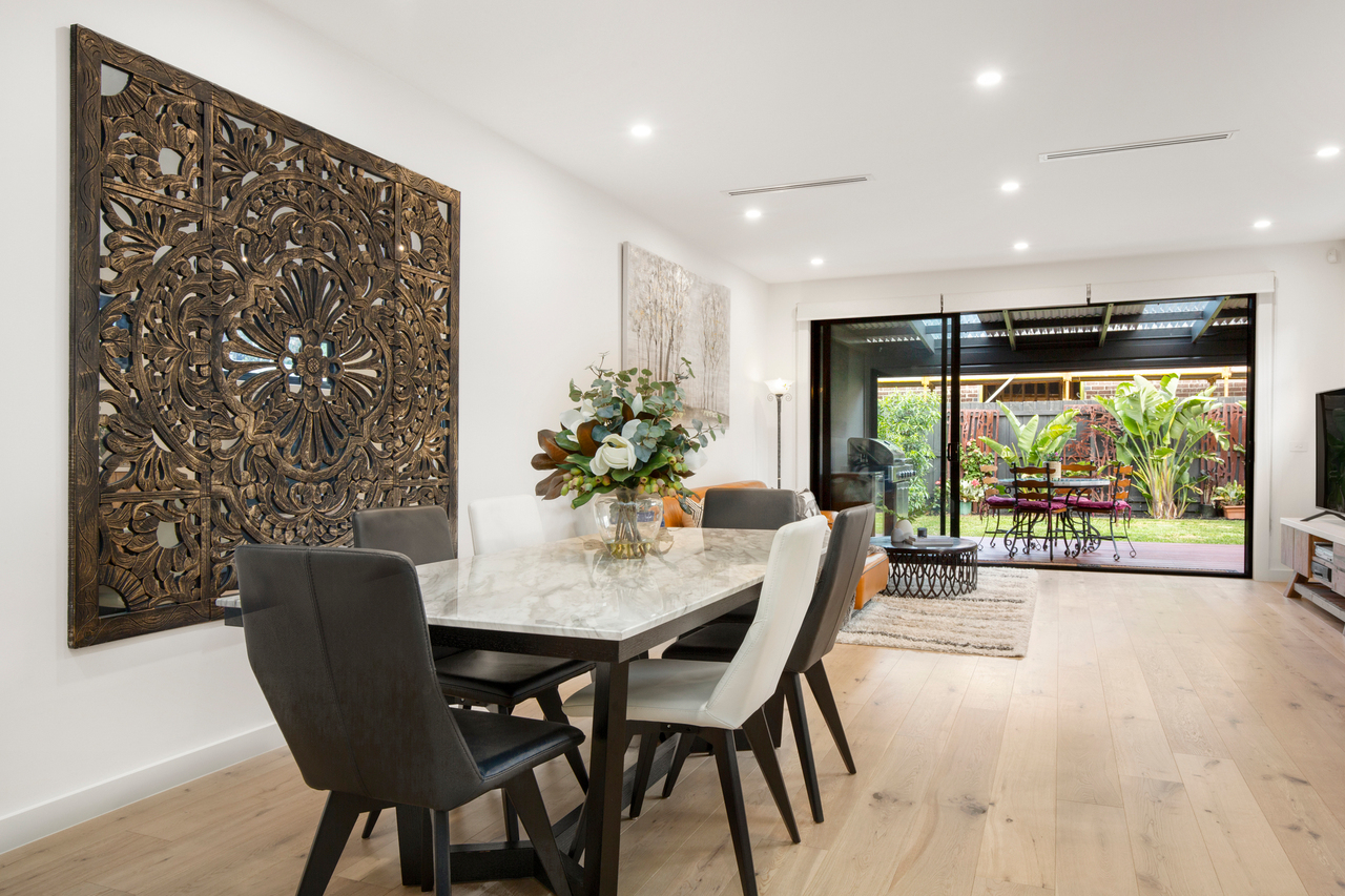 4-bedroom unit at 410A Chesterville Road, Bentleigh East, VIC 3165, Glen Eira, Victoria