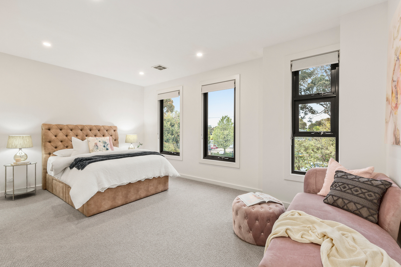 4-bedroom unit at 410A Chesterville Road, Bentleigh East, VIC 3165, Glen Eira, Victoria