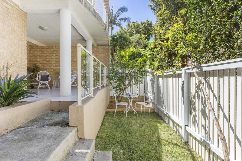 Photo - 4/11-13 Gulliver Street, Brookvale NSW 2100 - Image 3