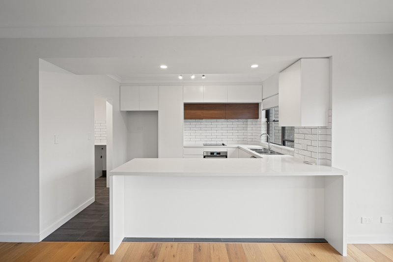 Photo - 4/11 Abbotsford Parade, Abbotsford NSW 2046 - Image 2