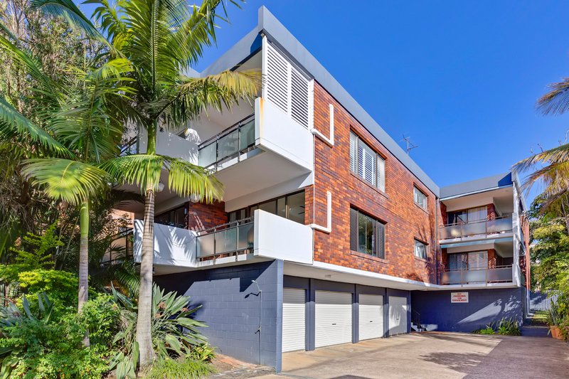 Photo - 4/11 Alice Street, Alexandra Headland QLD 4572 - Image 2