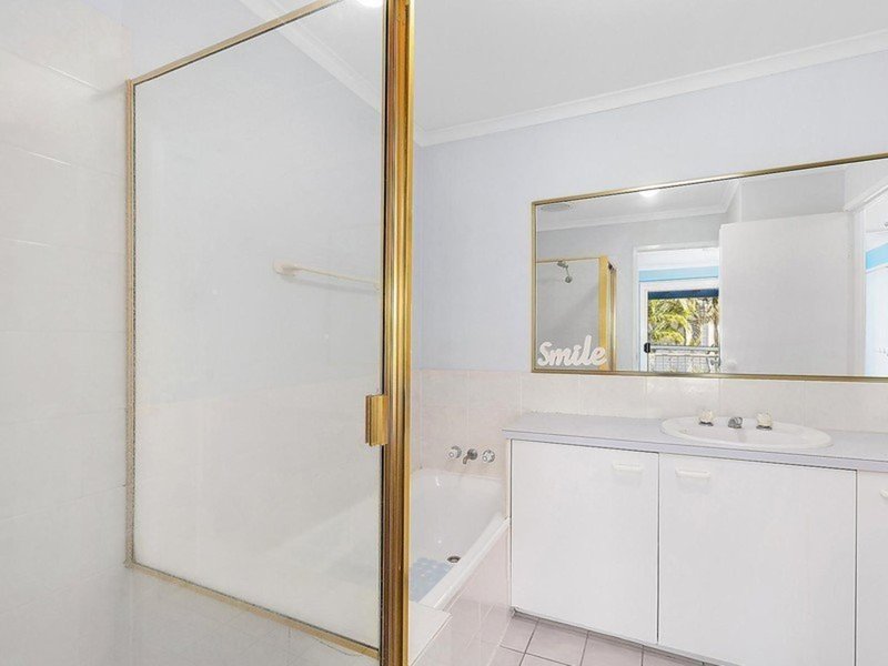 Photo - 4/11 Arwen Street, Maroochydore QLD 4558 - Image 6