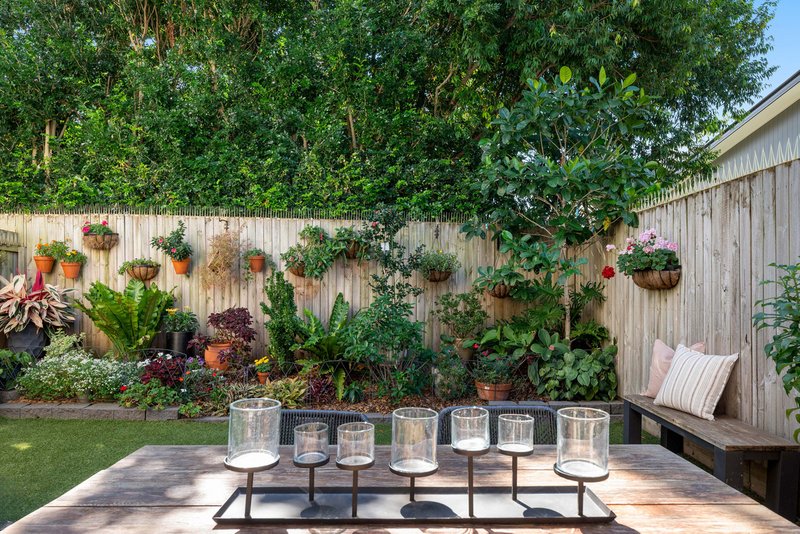 Photo - 4/11 Beatrice Street, Hawthorne QLD 4171 - Image 17
