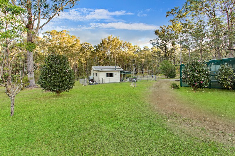 Photo - 411 Blackhead Road, Hallidays Point NSW 2430 - Image 3