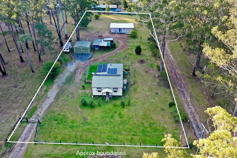 Photo - 411 Blackhead Road, Hallidays Point NSW 2430 - Image 15