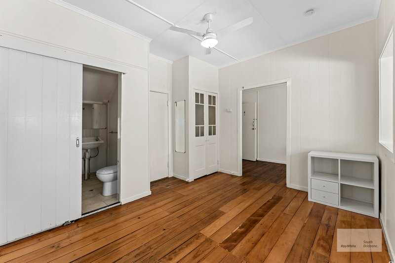 Photo - 4/11 Blakeney Street, Highgate Hill QLD 4101 - Image 5